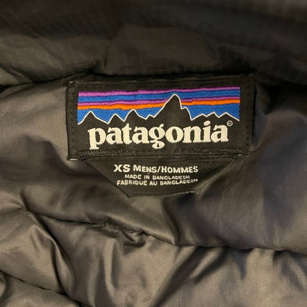 Patagonia Down Sweater Grey/Red Men's Long Sleeve Zip Up Puffer Jacket Size XS - Picture 2 of 4